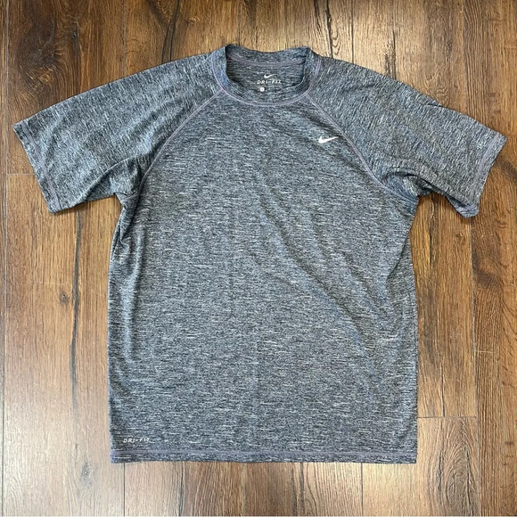 Mens Nike dri fit tee SZ MED - Picture 1 of 3
